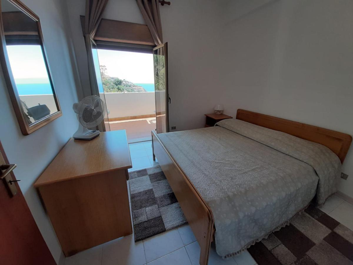 Nuova Casa Giulia Apartman Letojanni Kültér fotó